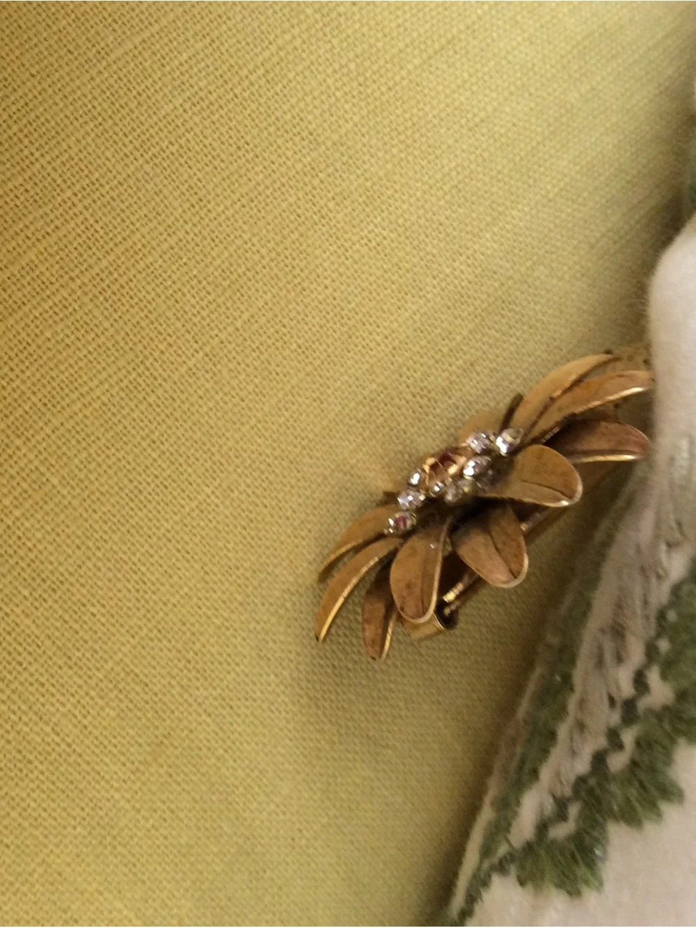 Anthropologie Gold Floral Antique Bronze Rhinestone Crystal Brooch